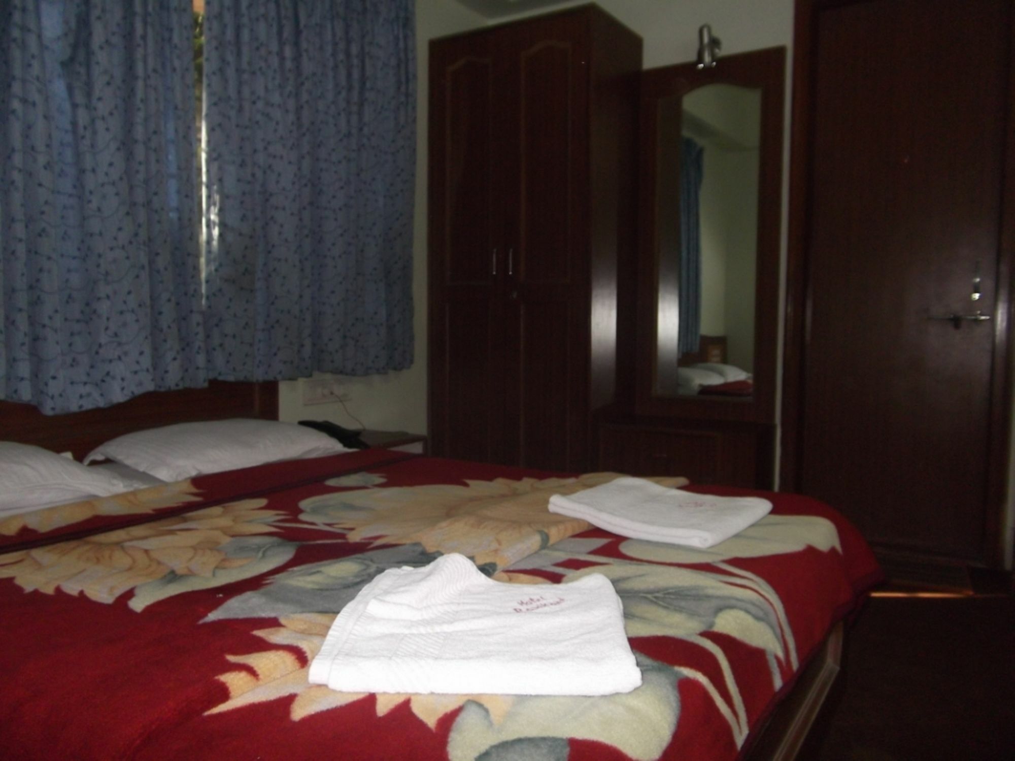 Hotel Ravikant Pune Dış mekan fotoğraf