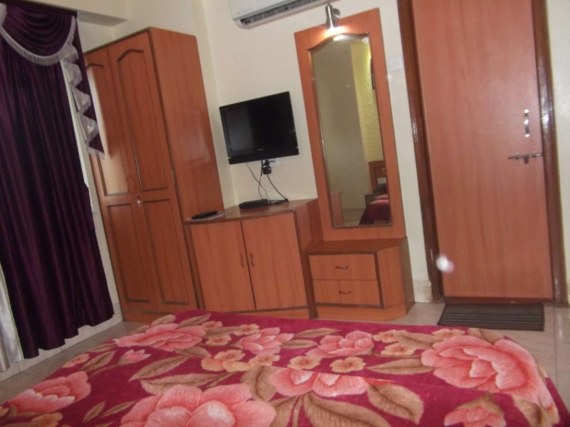 Hotel Ravikant Pune Dış mekan fotoğraf